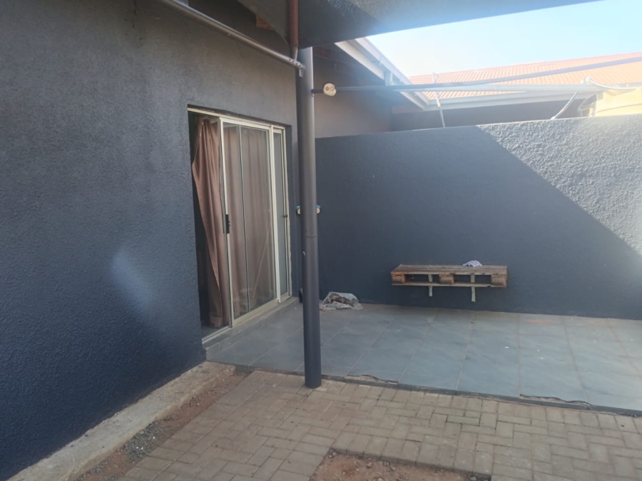 4 Bedroom Property for Sale in Hadison Park Northern Cape